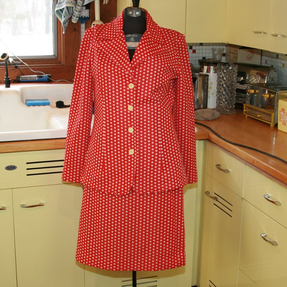 Vintage Vivo Polyester Women's Skirt Suit Union Made